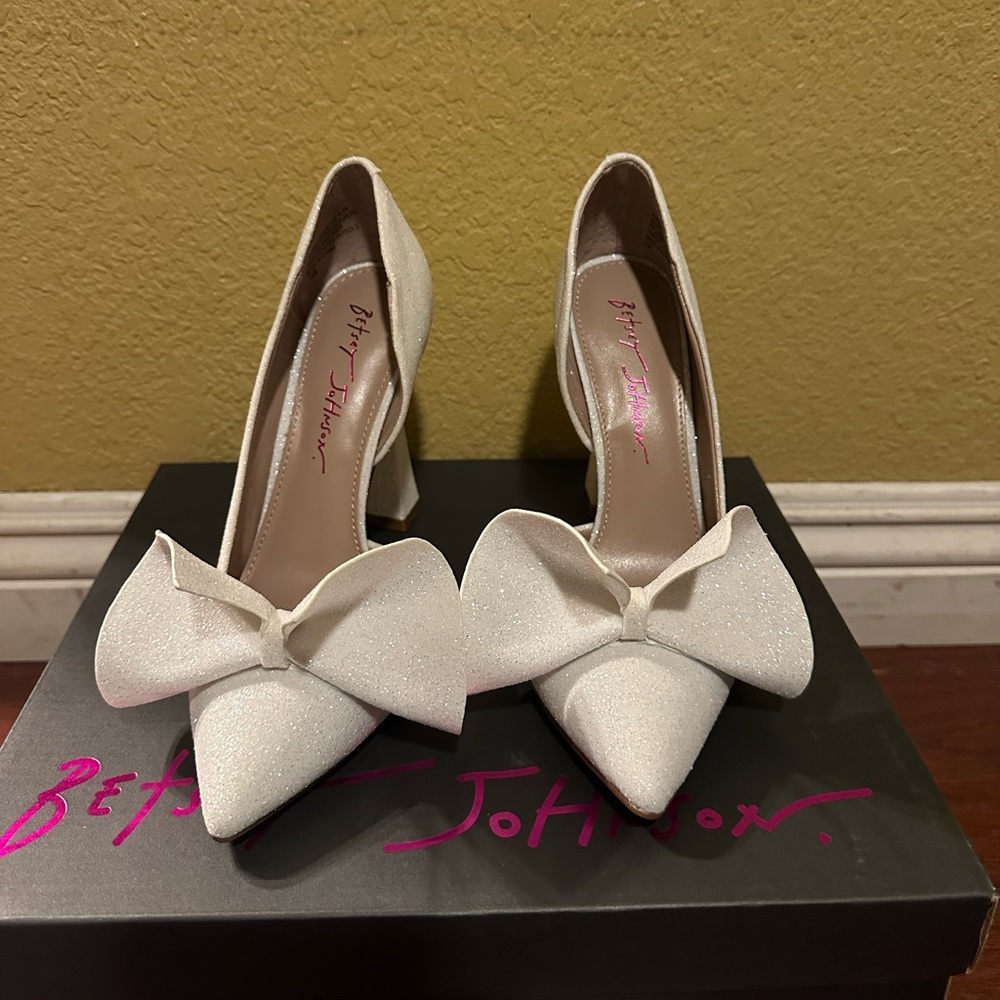 Betsey Johnson White Heels with Bow